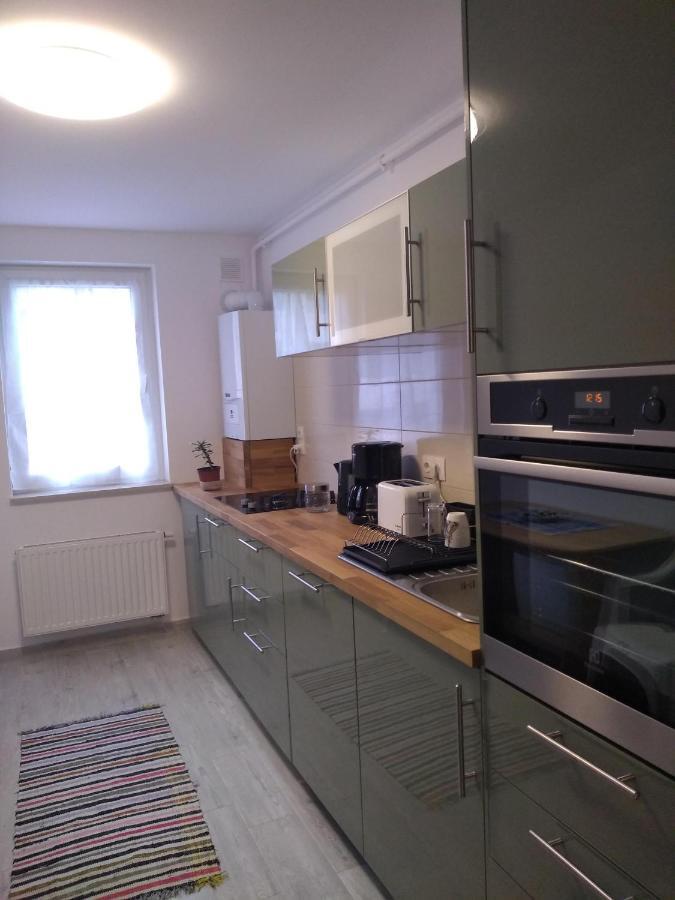 Casa Unchiu' Apartment Brasov Bagian luar foto